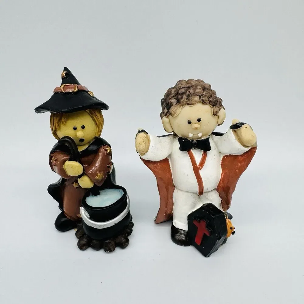Vtg 1999 Ceramic World Halloween Figures Witch Cauldron Vampire Dracula Set Of 2